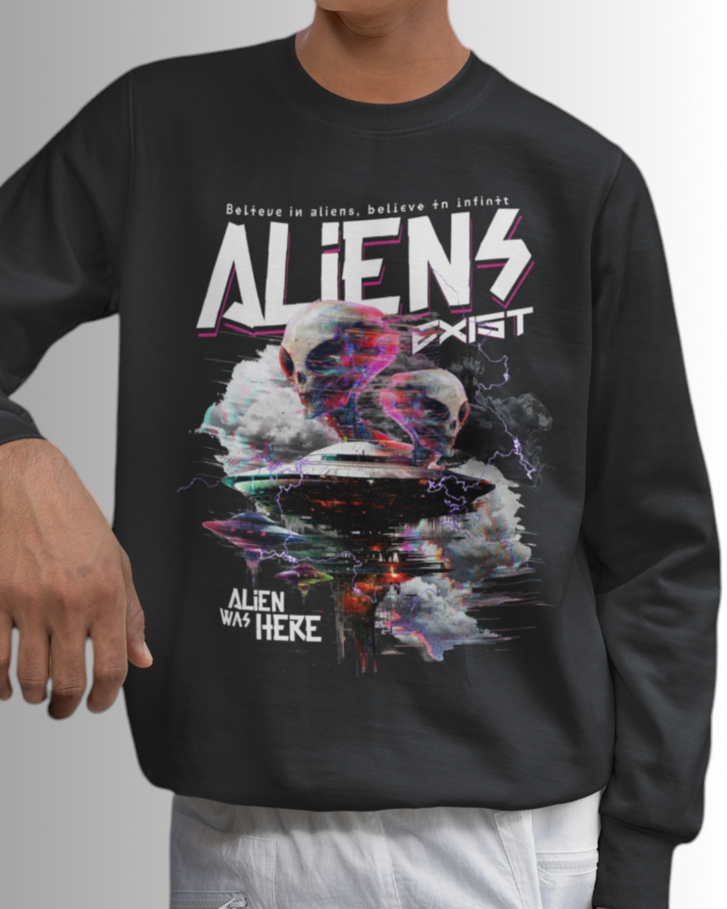 Alien Verse Sweatshirt